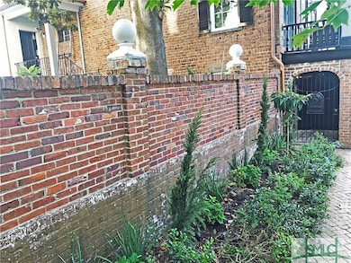 23 W Gordon St unit GARDEN, Savannah, GA 31401 - photo 3