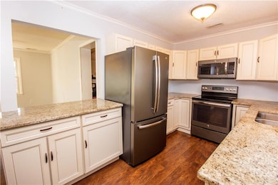 240 W Debbie Ln, Statesville, NC 28625 - photo 7