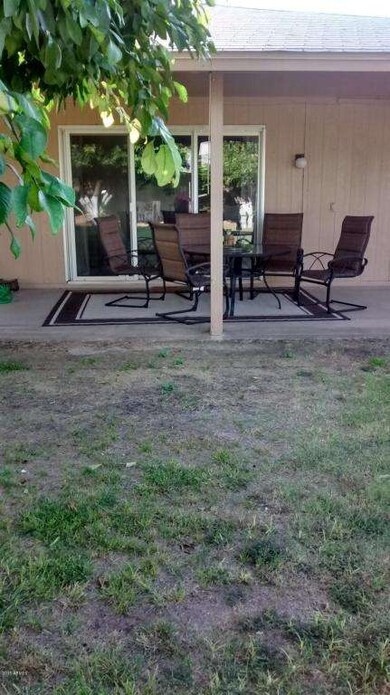 18027 N Highwood Ct, Sun City, AZ 85373 - photo 6