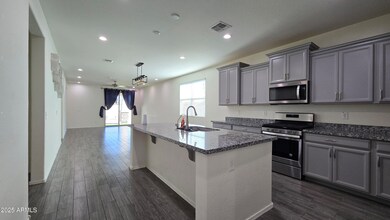 9948 E Thatcher Ave, Mesa, AZ 85212 - photo 7