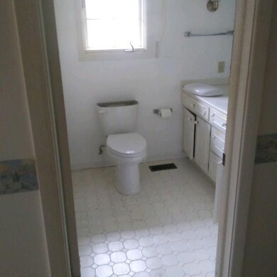 50 River Forest St, Anderson, IN 46011 - photo 4