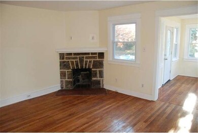 215 W Ashland Ave, Glenolden, PA 19036 - photo 4