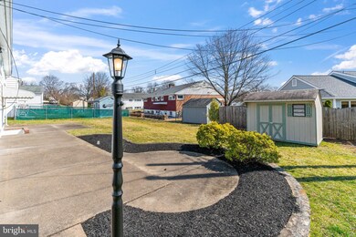 936 Feist Ave, Pottstown, PA 19464 - photo 6