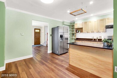 8636 Rock Oak Rd, Parkville, MD 21234 - photo 7