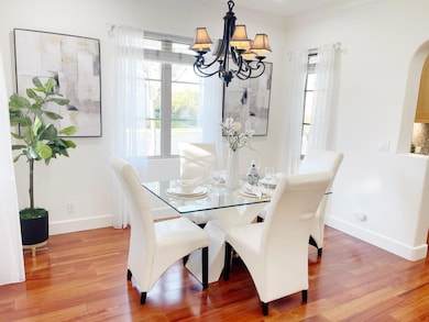 1325 Dahlia Loop, San Jose, CA 95126 - photo 4