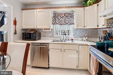 3115 Ripple Rd, Windsor Mill, MD 21244 - photo 4