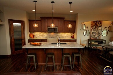 6316 SW 48th Place, Topeka, KS 66610 - photo 5