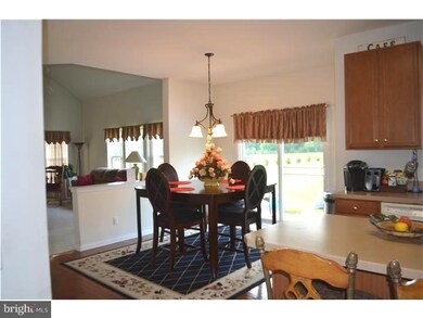 112 Coventry Ln, Swedesboro, NJ 08085 - photo 4