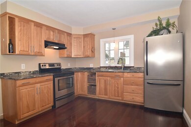 101 Carlton St, Cranston, RI 02910 - photo 2