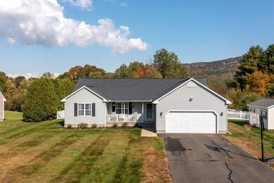 43 Bayberry Dr, Easthampton, MA 01027 - photo 2