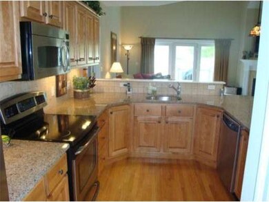 8 Francesco Ave, Franklin, MA 02038 - photo 3