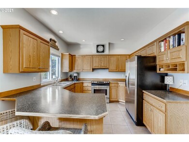 8705 SW Thoroughbred Place, Beaverton, OR 97008 - photo 7