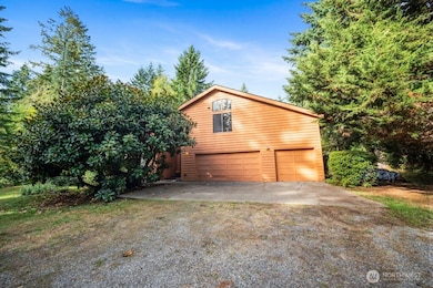 8727 Johnson Point Rd NE, Olympia, WA 98516 - photo 2
