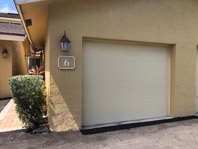 1301 N Riverside Dr unit 6, Pompano Beach, FL 33062 - photo 7