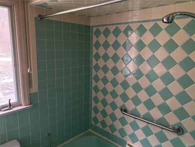 340 Dogwood Terrace, Easton, PA 18040 - photo 7