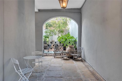 415 Burgundy St unit 1, New Orleans, LA 70112 - photo 2