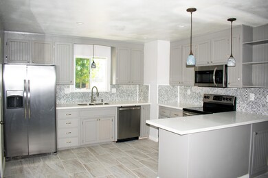 2150 Grandview Ave, Redding, CA 96001 - photo 3