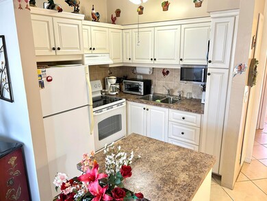 920 SW 11th Ave unit 5, Hallandale Beach, FL 33009 - photo 6