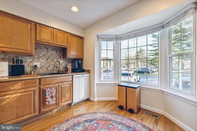 12056 Winding Creek Way, Germantown, MD 20874 - photo 6