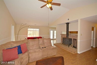 7185 Sunrise Ct, Warrenton, VA 20187 - photo 5