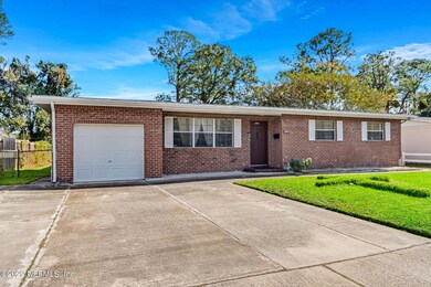 2805 Adele Rd, Jacksonville, FL 32216 - photo 4