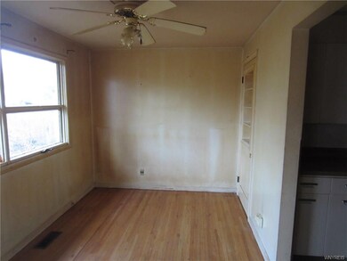 809 Meadowbrook Dr, North Tonawanda, NY 14120 - photo 7