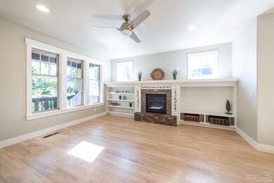 2409 NW Lolo Dr, Bend, OR 97701 - photo 3