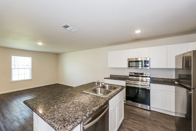 1308 N Brazos Ave, Cleburne, TX 76031 - photo 6