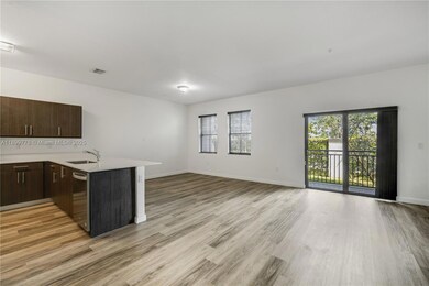 15500 SW 136th St unit 103, Miami, FL 33196 - photo 2