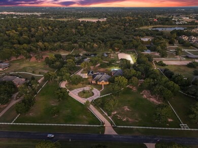 16730 Bridle Oak Dr, Cypress, TX 77433 - photo 2