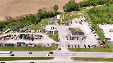 6515 S High St, Lockbourne, OH 43137 - photo 3