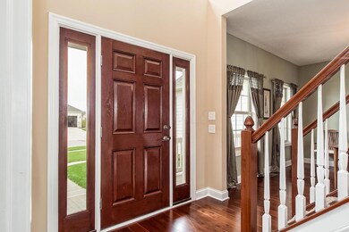 2 Story Foyer Welcomes You