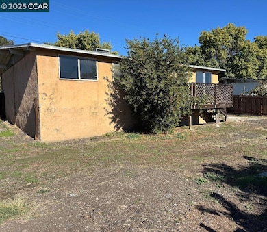 1950 Solano Way, Concord, CA 94520 - photo 4