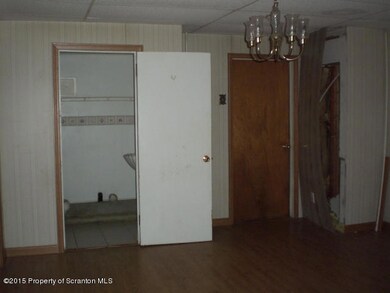 307 E Green St, West Hazleton, PA 18202 - photo 5