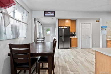 1695 Oswego St, Aurora, CO 80010 - photo 6