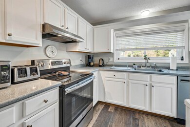 20 Jeremy Place, Nashua, NH 03064 - photo 5