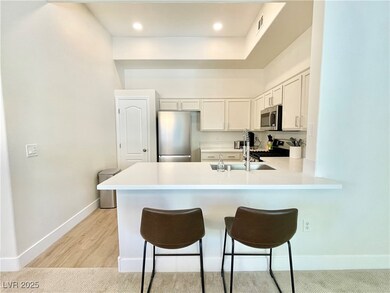3451 Desert Cliff St unit 203, Las Vegas, NV 89129 - photo 7