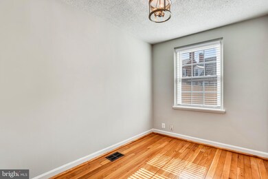 3536 S Wakefield St, Arlington, VA 22206 - photo 7