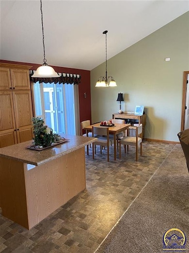 4340 SE Chisolm Rd, Topeka, KS 66609 - photo 7