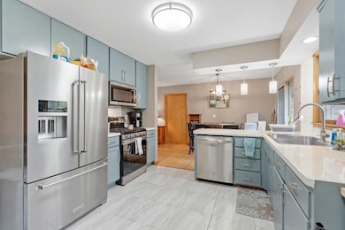 5505 Joyce St, Maple Plain, MN 55359 - photo 5