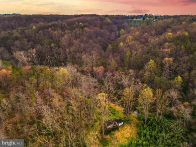 0 Falls Rd unit MDBC2032934, Sparks, MD 21152 - photo 7