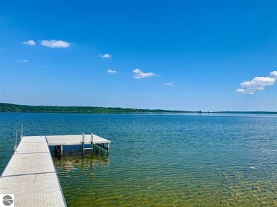 7135 E Birch Point Rd, Traverse City, MI 49684 - photo 3