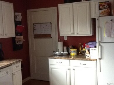 1202 E Livingston St, Allentown, PA 18109 - photo 3