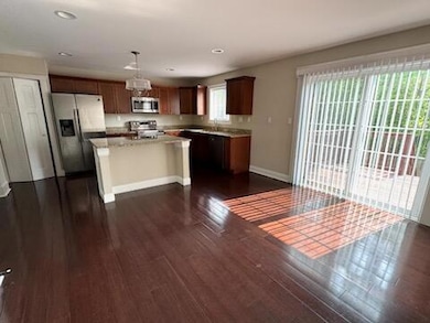 Maple Vil kitchen