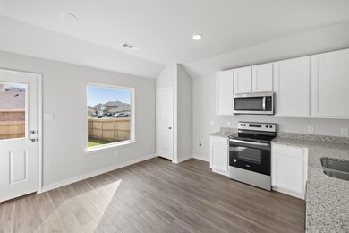 1601 Luke St, Ennis, TX 75119 - photo 5