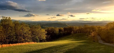 890 Blain Rd View 4