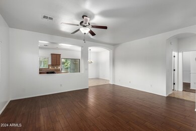 63 W Dragon Tree Ave, San Tan Valley, AZ 85140 - photo 4