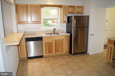 7985 Martown Rd, Laurel, MD 20723 - photo 7