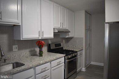 1011 Winsford Rd, Towson, MD 21204 - photo 7