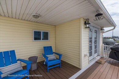 14-433BaysideTerrace30014